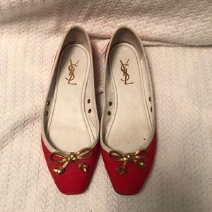 Yves Saint Laurent flats